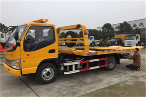 南县哪里有拖车服务